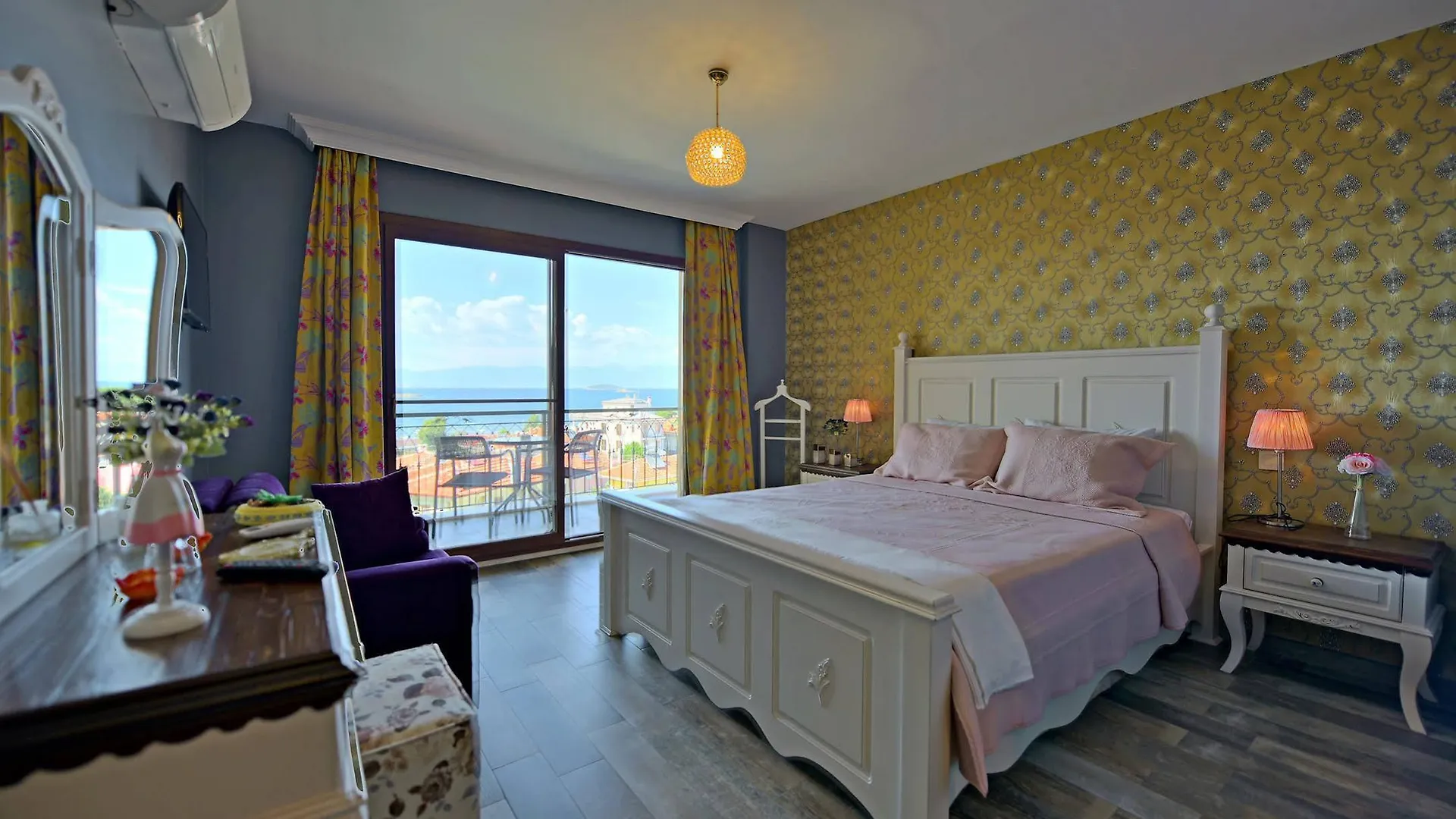 Niluefer Butik Otel (Adults Only) Ayvalı